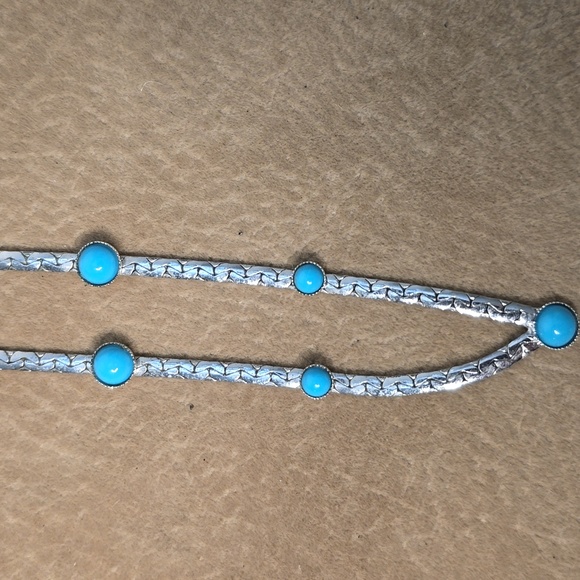 SARAH COVENTRY Necklace - Picture 5 of 8